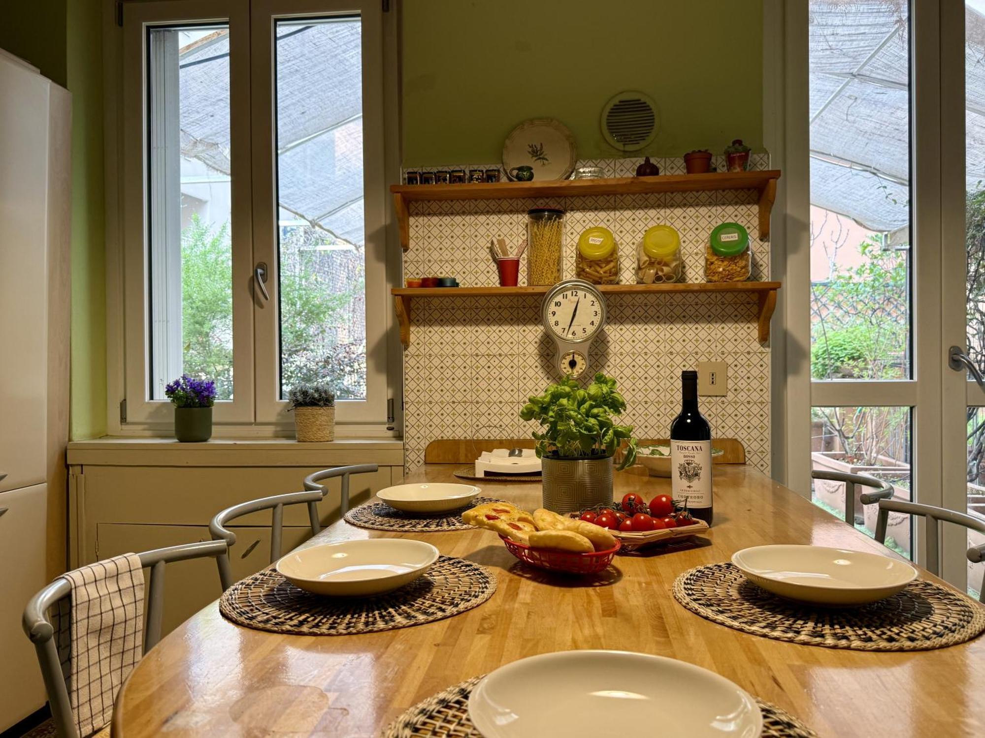 Alma Vacation Apartment In The Centre, Big Terrace — Photos 1